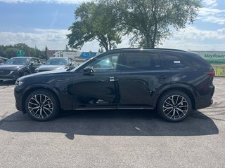 2025 Mazda CX-70 Hybrid in Pickering, Ontario - 4 - w320h240px