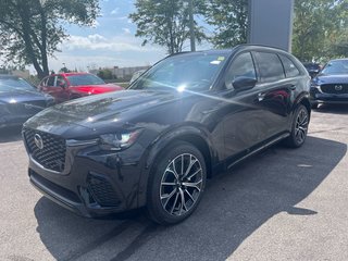 2025 Mazda CX-70 Hybrid in Pickering, Ontario - 3 - w320h240px