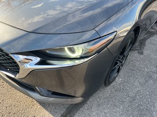 2020 Mazda 3 in Pickering, Ontario - 10 - w320h240px