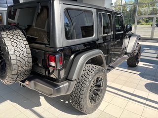 Jeep Wrangler Willys 4 Door 4x4 2025