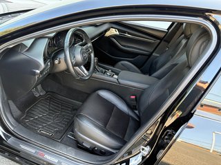 2020  Mazda3 GT at AWD