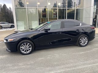 2023  Mazda3 GX at