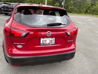 2017 Nissan Qashqai SV AWD CVT