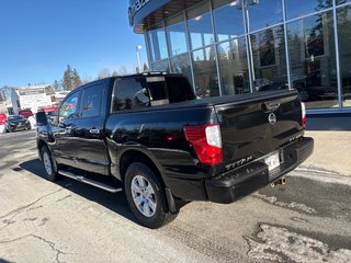 2017 Nissan Titan Crew Cab SV 4X4