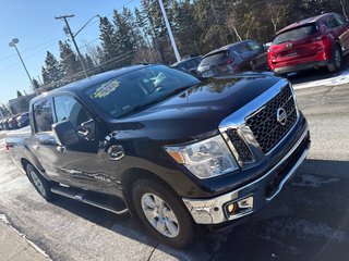 2017 Nissan Titan Crew Cab SV 4X4