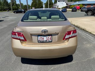 2011 Toyota Camry 4-door Sedan LE