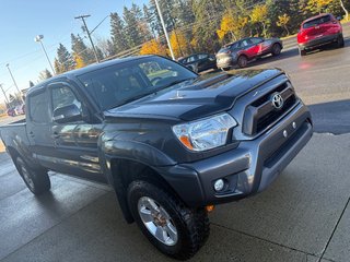 Toyota Tacoma 4x4 Dbl Cab V6 5A 2012