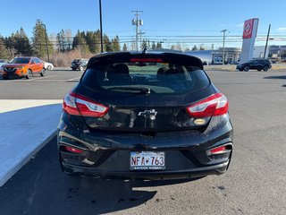 2018  Cruze Hatchback LT - 6AT in Bathurst, New Brunswick - 3 - w320h240px