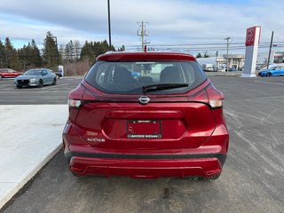 Nissan Kicks Play SV FWD 2025 à Bathurst, Nouveau-Brunswick - 4 - w320h240px