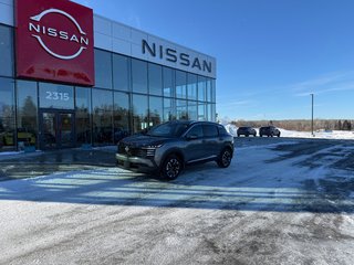 2025 Nissan Kicks SV PREMIUM AWD in Bathurst, New Brunswick - 2 - w320h240px
