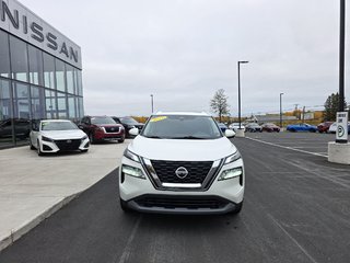 Nissan Rogue SV AWD CVT 2021 à Bathurst, Nouveau-Brunswick - 2 - w320h240px