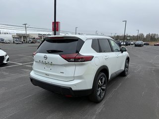 2025 Nissan Rogue AWD SV Moonroof in Bathurst, New Brunswick - 5 - w320h240px