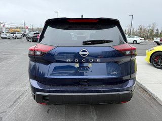 Nissan Rogue AWD SV PREMIUM 2025 à Bathurst, Nouveau-Brunswick - 6 - w320h240px