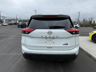 2025 Nissan Rogue AWD Midnight Edition in Bathurst, New Brunswick - 6 - w320h240px