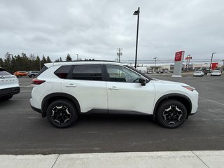2025 Nissan Rogue AWD Midnight Edition in Bathurst, New Brunswick - 4 - w320h240px