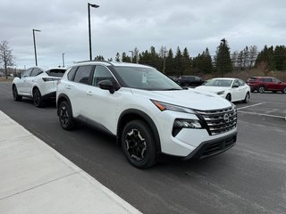 2025 Nissan Rogue AWD Midnight Edition in Bathurst, New Brunswick - 3 - w320h240px