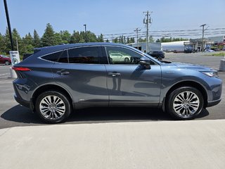 2021 Toyota VENZA HYBRID Venza Limited in Bathurst, New Brunswick - 4 - w320h240px
