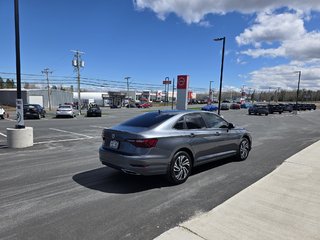 Volkswagen Jetta Execline 1.4T 8sp at w/Tip 2021 à Bathurst, Nouveau-Brunswick - 6 - w320h240px