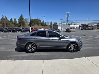 Volkswagen Jetta Execline 1.4T 8sp at w/Tip 2021 à Bathurst, Nouveau-Brunswick - 5 - w320h240px