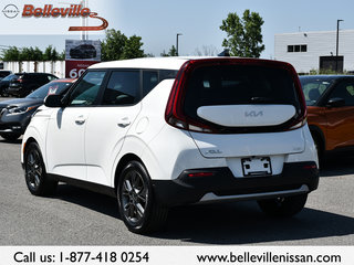 2022 Kia Soul in Belleville, Ontario - 6 - w320h240px