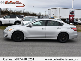 2014 Nissan Altima in Belleville, Ontario - 4 - w320h240px