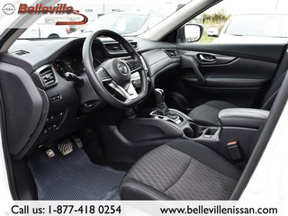 2020 Nissan Rogue in Belleville, Ontario - 13 - w320h240px