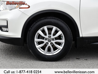 2020 Nissan Rogue in Belleville, Ontario - 4 - w320h240px