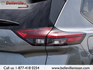 2022 Nissan Rogue in Belleville, Ontario - 9 - w320h240px