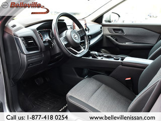 2022 Nissan Rogue in Belleville, Ontario - 13 - w320h240px