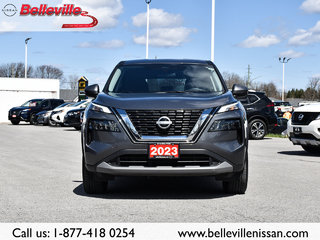 2023 Nissan Rogue in Belleville, Ontario - 2 - w320h240px