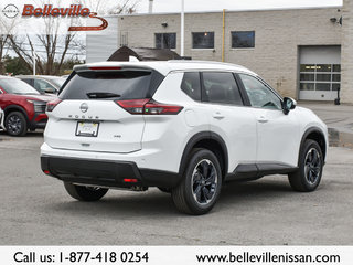 2025 Nissan Rogue in Pickering, Ontario - 8 - w320h240px