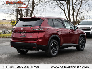 2025 Nissan Rogue in Pickering, Ontario - 8 - w320h240px