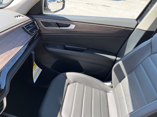 2024 Volkswagen Atlas in Pickering, Ontario - 25 - w320h240px