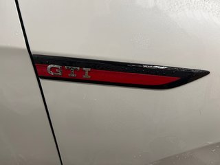 2024 Volkswagen Golf GTI in Pickering, Ontario - 4 - w320h240px