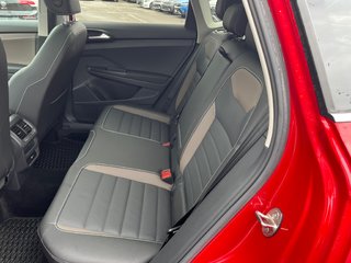 2023 Volkswagen Taos in Pickering, Ontario - 10 - w320h240px