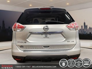 Nissan Rogue SV AWD AUTOMATIQUE TOIT PANORAMIQUE A/C 2016 à Saint-Jérôme, Québec - 4 - w320h240px