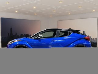 Toyota C-HR XLE A/C BLUETOOTH MAGS CAMÉRA VOLANT CHAUFFANT USB 2021 à Saint-Jérôme, Québec - 6 - w320h240px