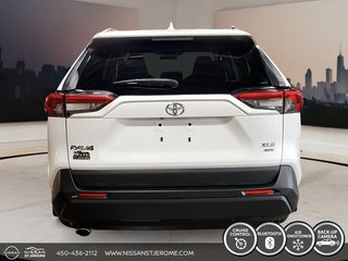 2019 Toyota RAV4 XLE AWD A/C BLUETOOTH MAGS TOIT OUVRANT CAMÉRA USB in Saint-Jérôme, Quebec - 4 - w320h240px