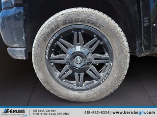 2017 Chevrolet Silverado 1500 LT in Rivière-du-Loup, Quebec - 6 - w320h240px
