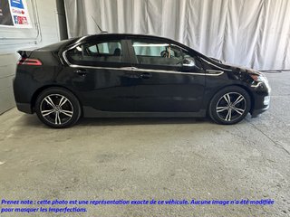 2014 Chevrolet Volt in Rivière-du-Loup, Quebec - 4 - w320h240px