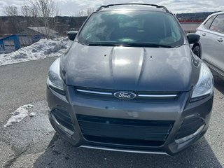 Ford Escape SE 2015 à Saint-Georges, Québec - 2 - w320h240px