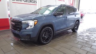 2024 GMC Terrain SLE in Saint-Georges, Quebec - 3 - w320h240px