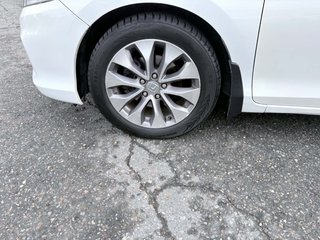 Honda Accord Cpe EX-L Navi 2013 à Saint-Georges, Québec - 6 - w320h240px