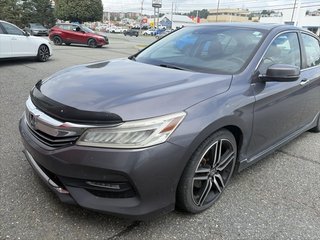 2016 Honda Accord Sedan TOURING in Saint-Georges, Quebec - 3 - w320h240px