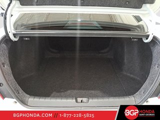 2021 Honda Civic Sedan EX in Saint-Georges, Quebec - 6 - w320h240px