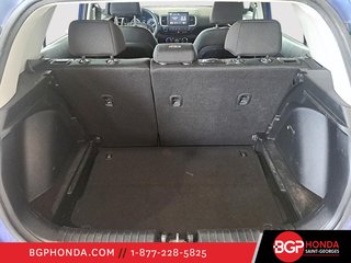 2020 Hyundai Venue ESSENTIEL in Saint-Georges, Quebec - 6 - w320h240px