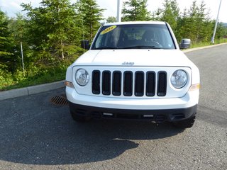 2016 Jeep Patriot SPORT 4X4 in Saint-Georges, Quebec - 2 - w320h240px