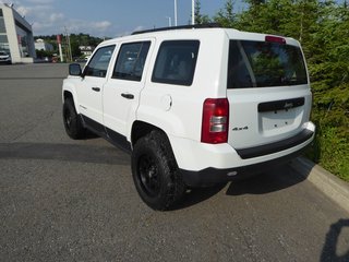 2016 Jeep Patriot SPORT 4X4 in Saint-Georges, Quebec - 4 - w320h240px