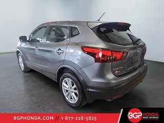 2017 Nissan Qashqai S AWD in Saint-Georges, Quebec - 4 - w320h240px