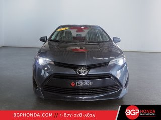 2018 Toyota Corolla LE in Saint-Georges, Quebec - 2 - w320h240px